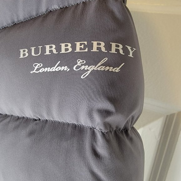 Burberry New Winter Coat Goose feathers filled - Picture 9 of 9